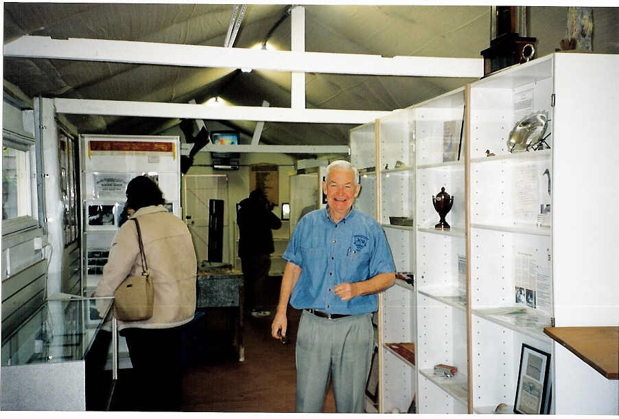 Vale Robert (Bob) Whitehouse